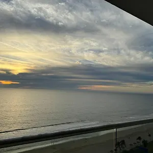 Departamento De Lujo Vista Al Mar Piso 15 Mazatlan